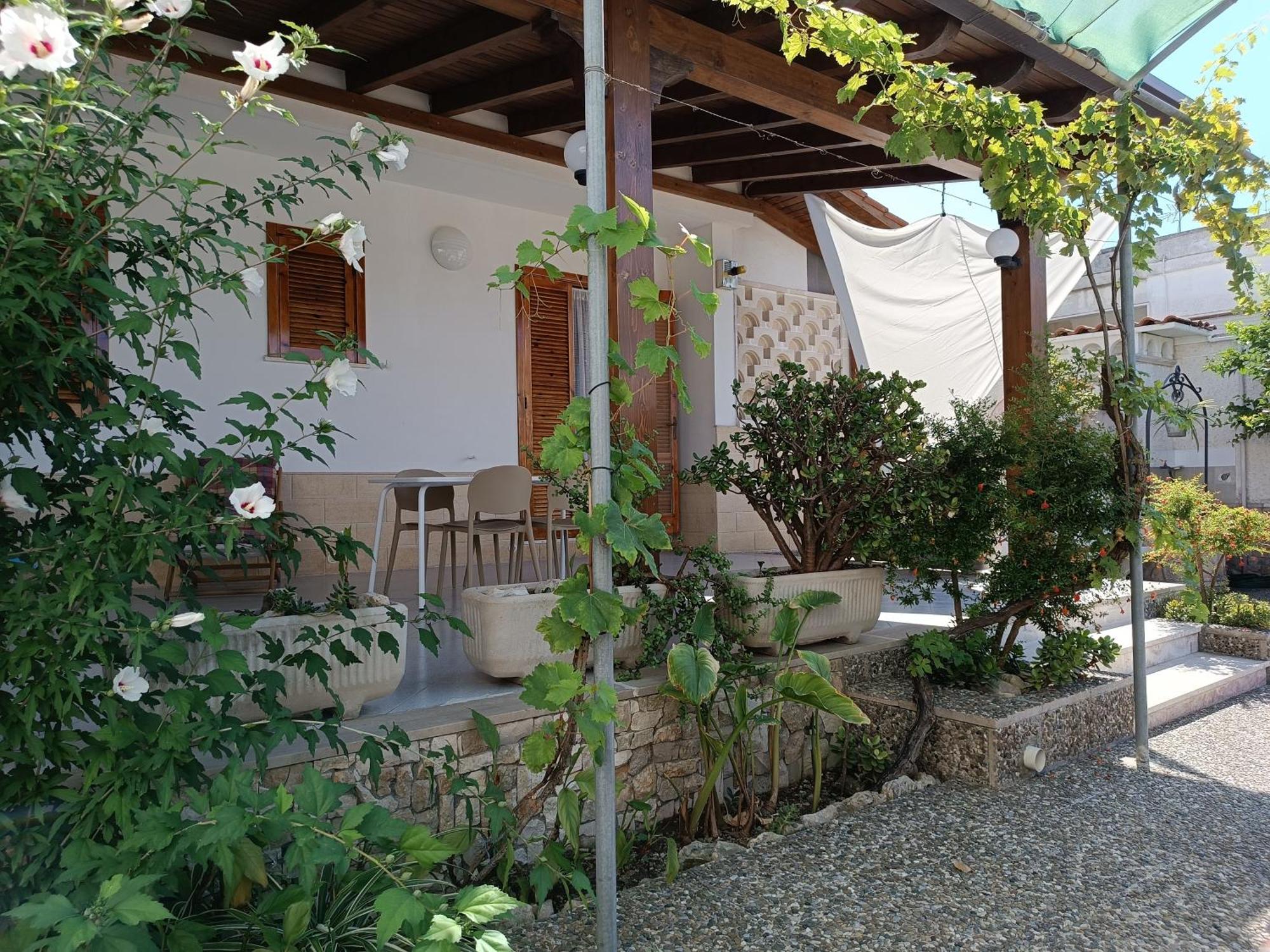 Il Giardino Di Sofia Charm And Comfort Apartment Torre dell'Orso Exterior photo